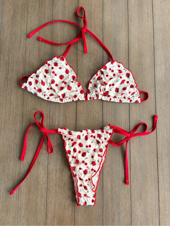 Frankie's Bikinis Other - 🍒🍓Pink by Frankie's Bikinis Red & White Cherry& Strawberry Print Triangle Bikini